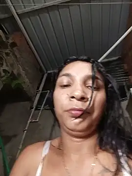 chikivivi-'s Live XXX Chat