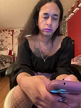 TranSexualJade95 Adlı Modelin Canlı XXX Sohbeti