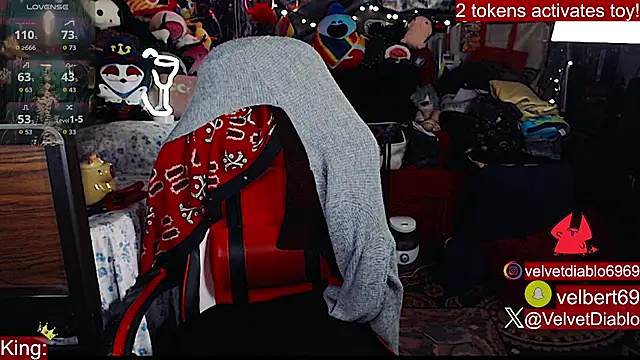 VelvetDiablo's Webcam Show