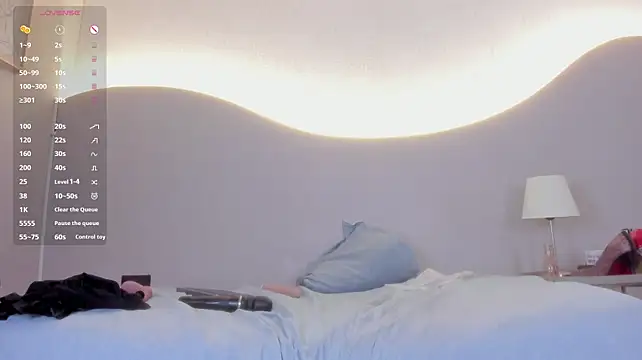 ainaah_ live XXX chat
