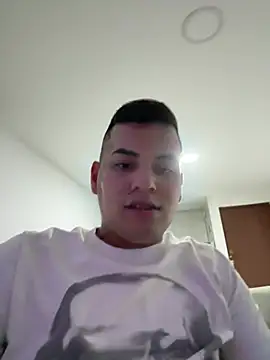 XXX chat uživo modela mrhoney2