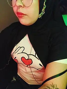 Elinaax webcam show