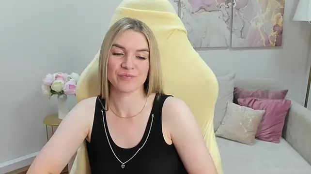 Živý XXX chat RoxyReignn