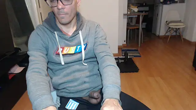 guachin_hunk Show in webcam