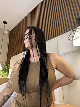 Chat +18 de Victoriaxx_ ao vivo