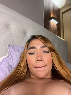 Miasinsx1's Live XXX Chat