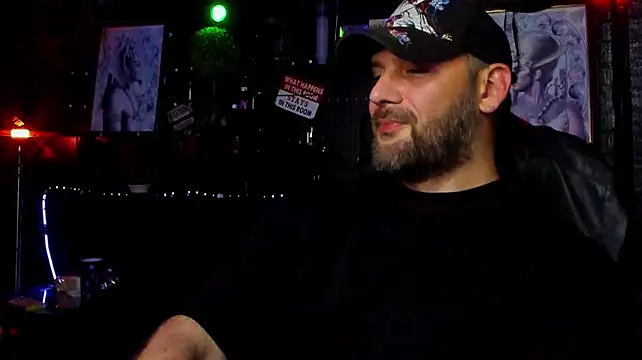LexHardy: απ ευθείας συνομιλία ΧΧΧ
