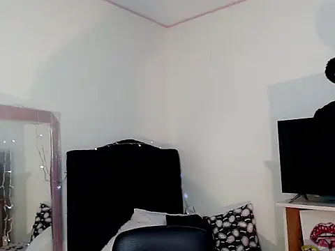 loren_tits24 Chat XXX live