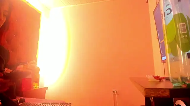 NinaaXXX_ Chat XXX live