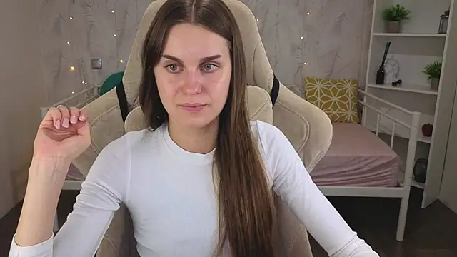 Chat +18 de Alison_Bell ao vivo