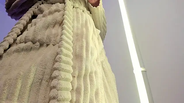 canelleGarces Adlı Modelin Canlı XXX Sohbeti
