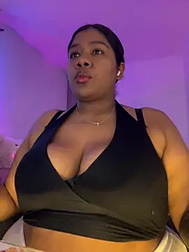 Show modela paola091 na web-kameri
