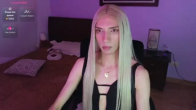 mirandahabach333 live XXX chat