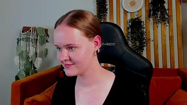 AdaRune Live XXX Chat