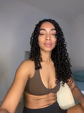 Chat XXX ao vivo de nicoleebony1