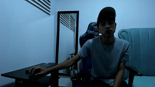 JeanLuc_Live élő XXX-chatje