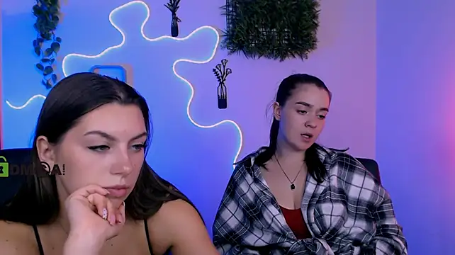 amalialowell's Live XXX Chat