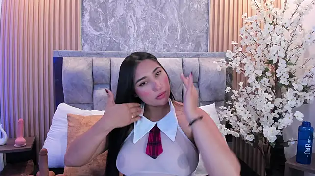 Sulay_Kim Live XXX-Chat