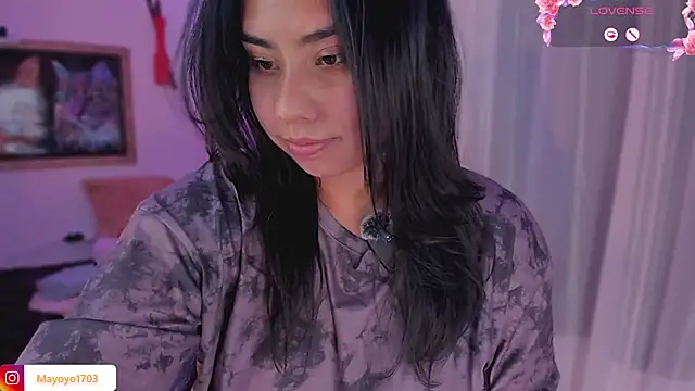 kiki_cavilll's Live XXX Chat