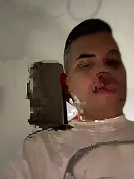 mrhoney2 Show in webcam