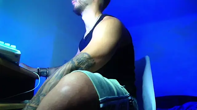 Czat XXX na żywo – XanderCage99