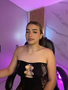 แชท XXX สดของ kyliejoness