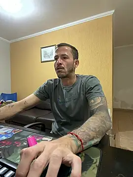 MeladoDiMel's Live XXX Chat
