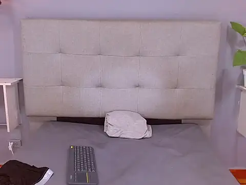 James_Fav XXX чат на живо