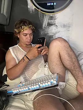 AngelLatinBoy's Live XXX Chat