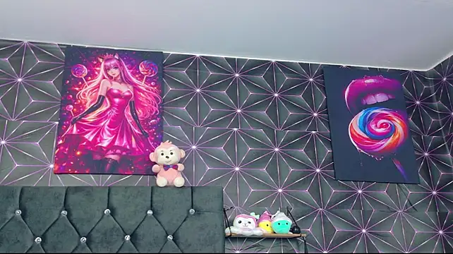 Sharlotshh's Webcam Show