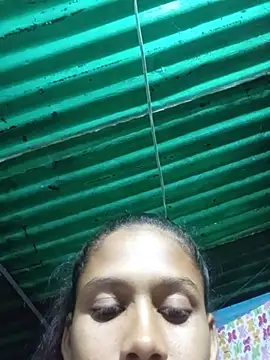 Chat XXX en directo de DesiLatinas02