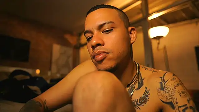AlphaMasterXxx Live XXX-chat