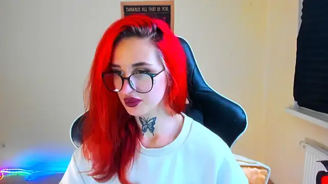 Chat +18 de your_tora ao vivo