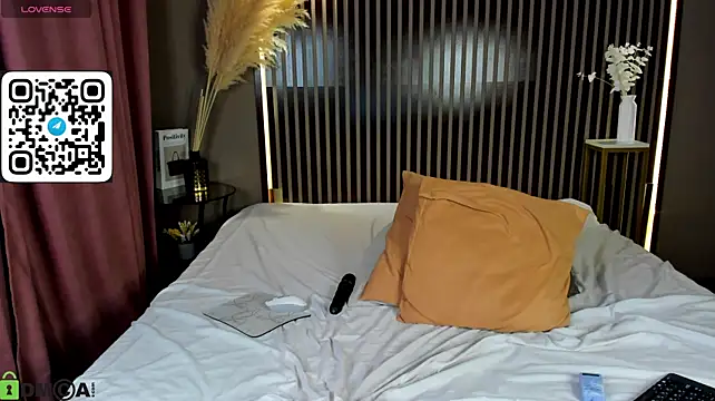 Aly_Alyc's Live XXX Chat