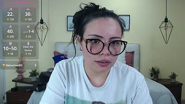 Chat XXX ao vivo de Megan_05_