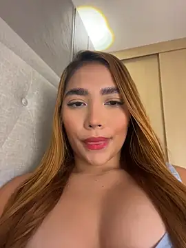 Chat XXX en directo de Miasinsx1
