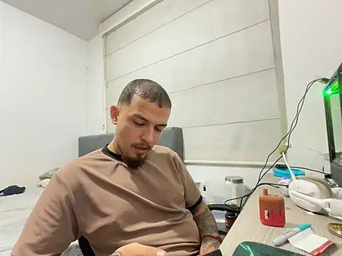 Maximo_Garcia17 Webcam show