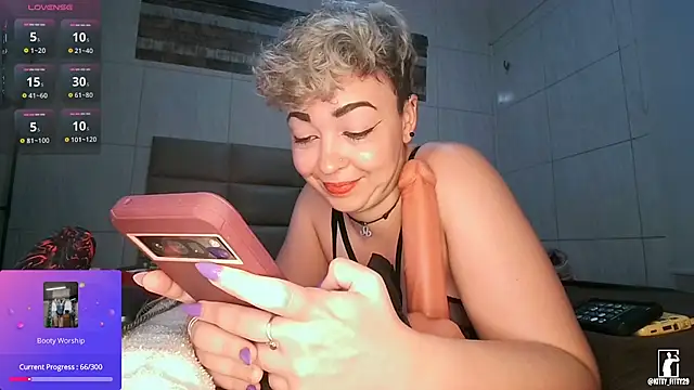 XXX chat uživo modela kittyfitty29