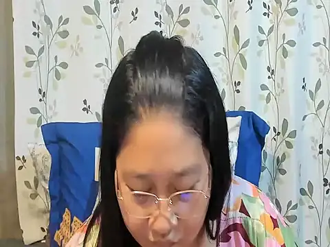 CHUBBY_ANGEL09's Webcam Show