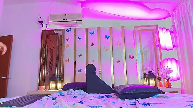AmeliaRousse Chat XXX live