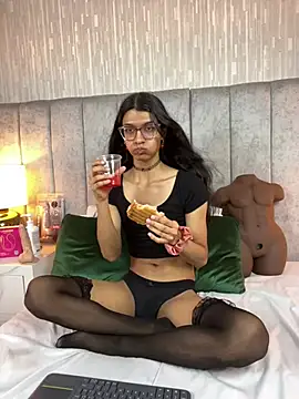 Lylith_606's Live XXX Chat