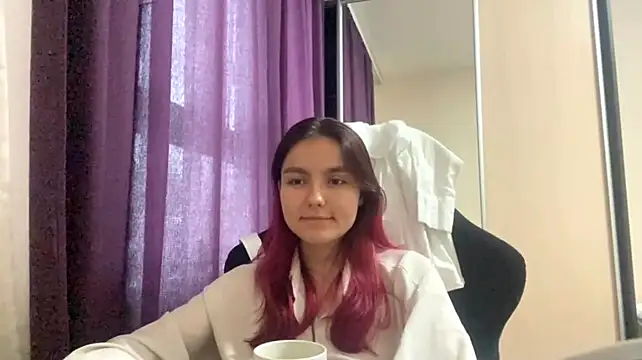 VelvetEden live XXX chat