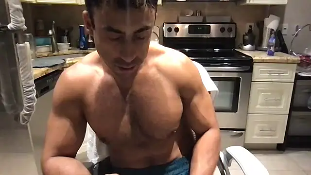 Chatroom XXX en direct de BigGuyMuscle