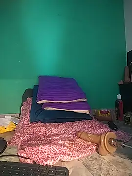 avaleri_cherry élő XXX-chatje