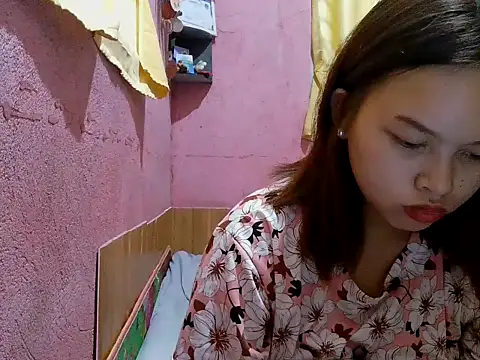 nanagrl's Live XXX Chat