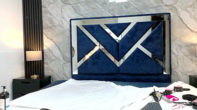 cherry_bom_as Adlı Modelin Canlı XXX Sohbeti