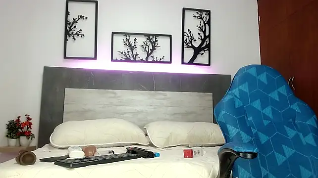 Živý XXX chat KellyShibary