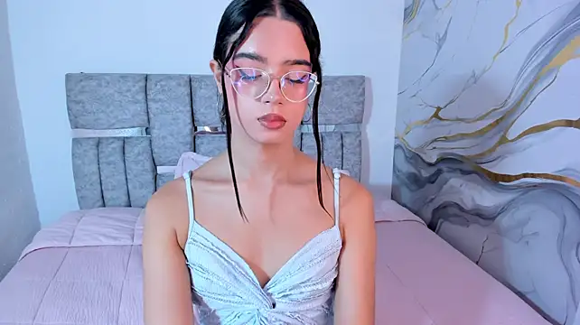 دردشة VictoriaMonroee_ الجنسية المباشرة
