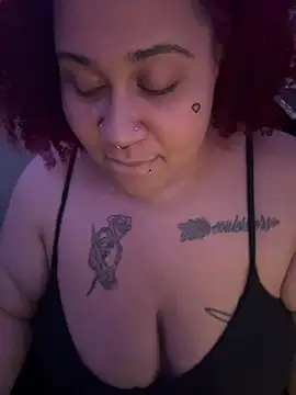 Juicyjordie Live XXX-chat