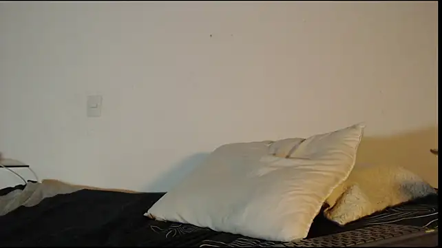 Axel_DavisS webcam show